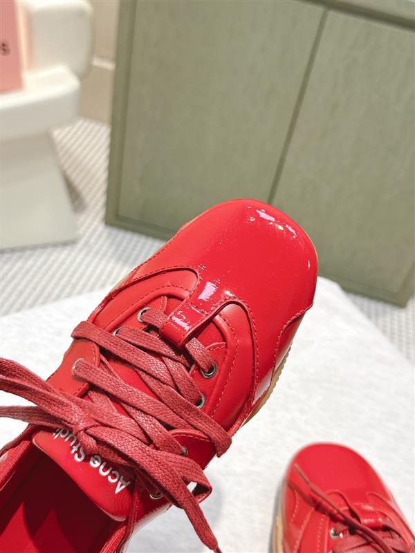 20251127165610823 310